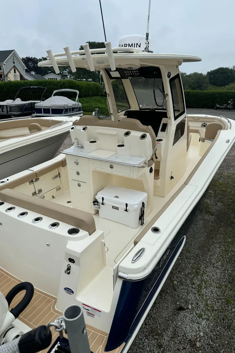 Slide: The Image of Scout 260 LXF 2025 - 54