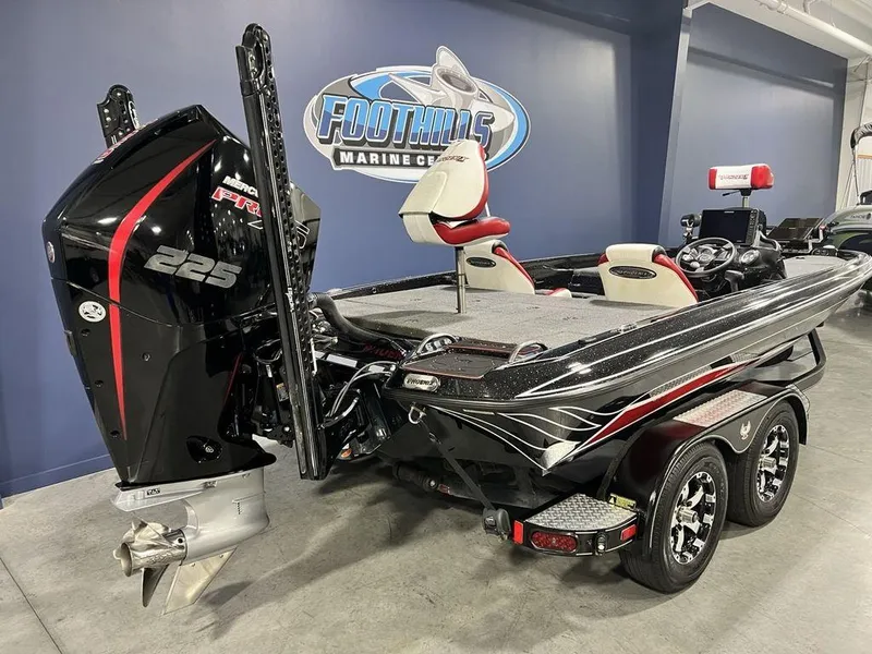 Slide: The Image of 2022 Phoenix 919 Pro XP boat with powerful 225 engine at Foothills Marine Center. - 33