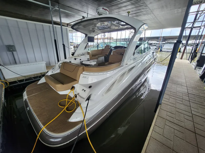 Slide: The Image of Cruisers 350 Express 2014 - 11