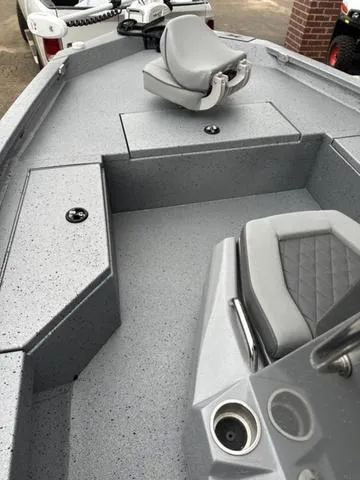 Slide: The Image of Xpress H20B 2025 - 21