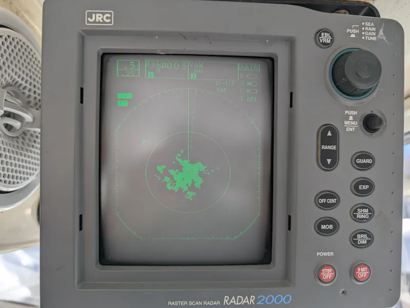 Slide: The Image of JRC Radar 2000 display on a 1999 Parker 2510 Walkaround boat. - 25