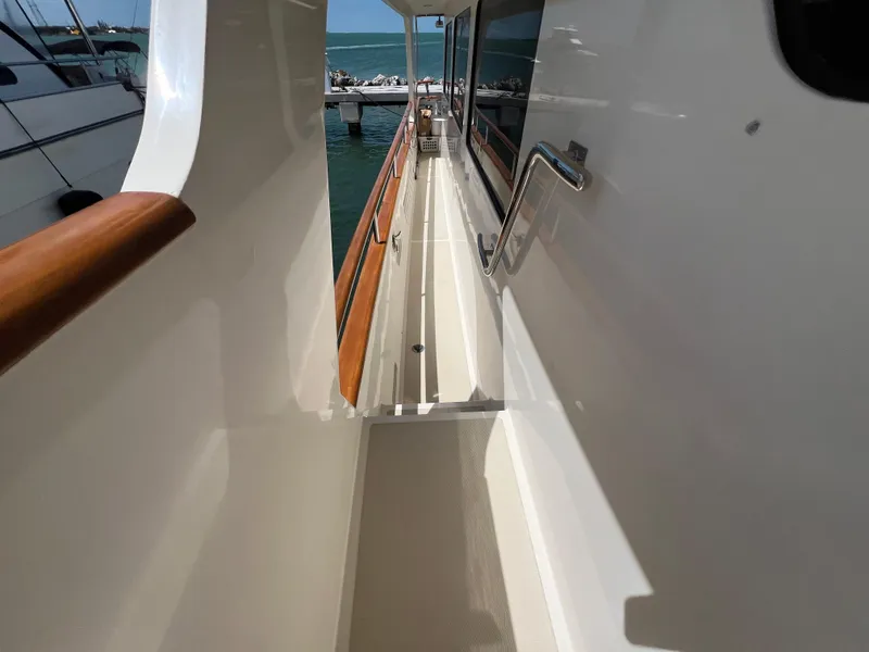 Slide: The Image of Marlow 65 2003 - 25