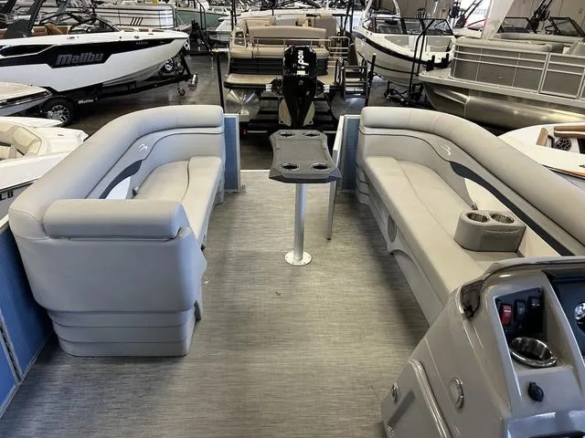 Slide: The Image of Bennington 21 SSR 2023 - 7