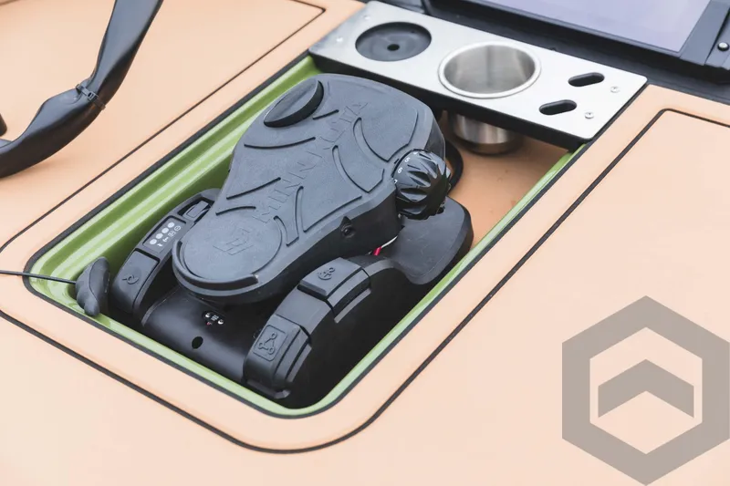 Slide: The Image of 2024 Caymas XS 20 Pro boat control panel with advanced navigation system. - 21