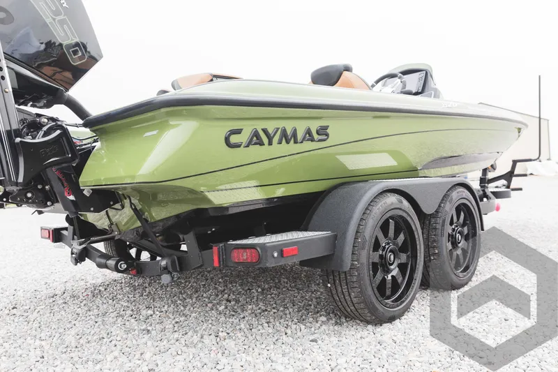 Slide: The Image of Caymas XS 20 Pro 2024 - 50