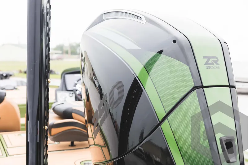 Slide: The Image of Caymas XS 20 Pro 2024 - 58