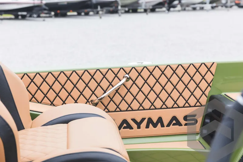 Slide: The Image of Caymas XS 20 Pro 2024 - 72