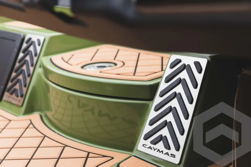 Slide: The Image of Caymas XS 20 Pro 2024 - 73