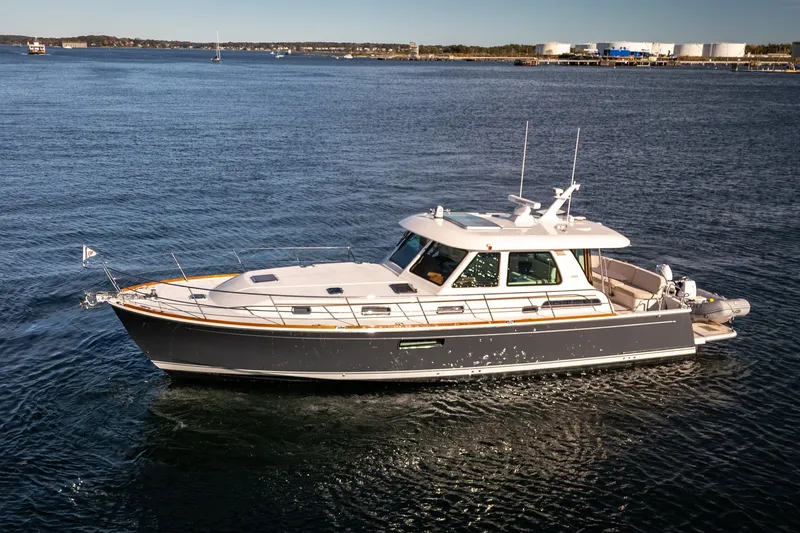 The Image of Sabre 48 Salon Express 2024 - 0