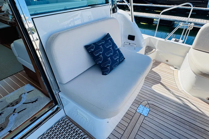 Slide: The Image of Sabre 48 Salon Express 2024 - 70