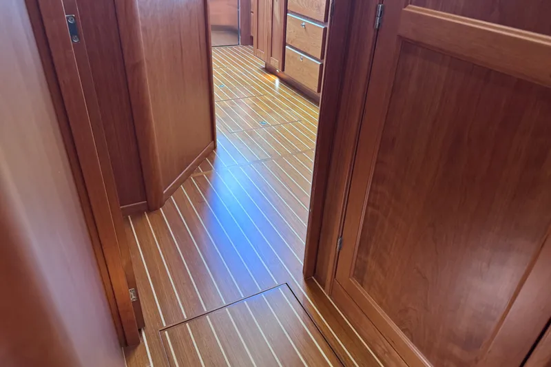 Slide: The Image of Sabre 48 Salon Express 2024 - 29