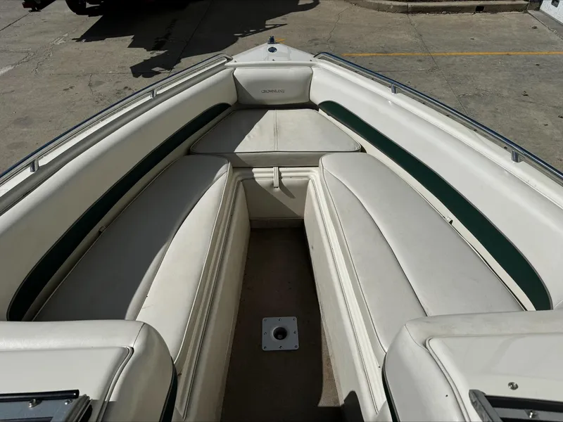 Slide: The Image of Crownline Boats 225 1999 - 13