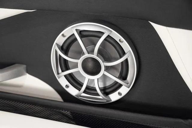 Slide: The Image of Yamaha 252SD 2024 - 17