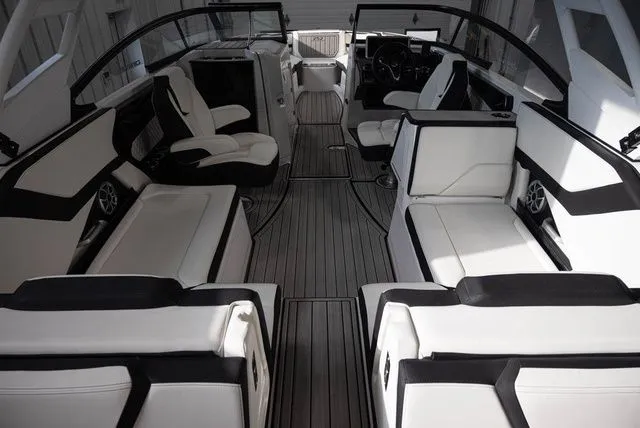 Slide: The Image of Yamaha 252SD 2024 - 5