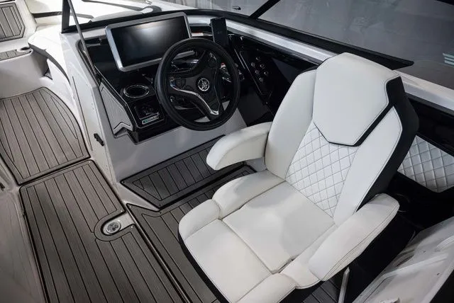 Slide: The Image of Yamaha 252SD 2024 - 6