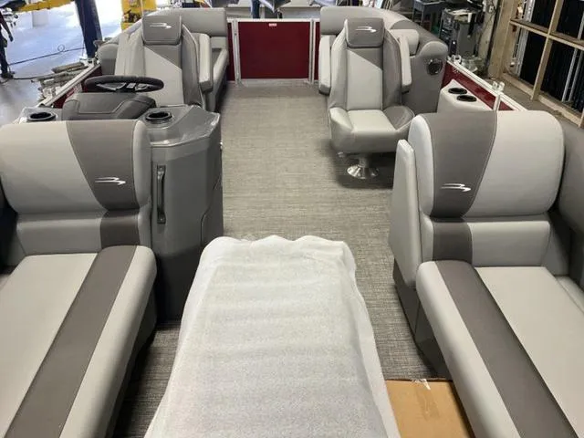 Slide: The Image of 2024 Bennington 22 SVSR-SPS boat hull identification number (HIN) plate. - 12