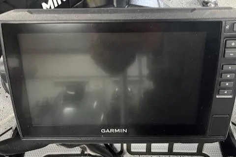 Slide: The Image of Garmin display screen on 2022 Express XPRESS X19PRO boat. - 11