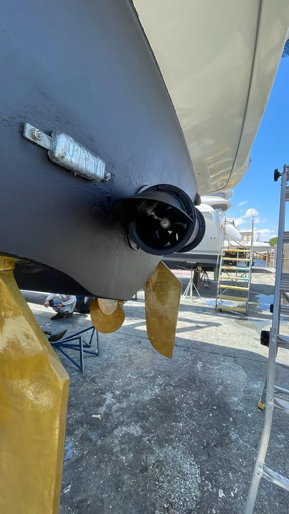 Slide: The Image of Ferretti Yachts 470 2009 - 100