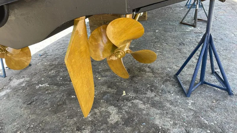 Slide: The Image of Ferretti Yachts 470 2009 - 103