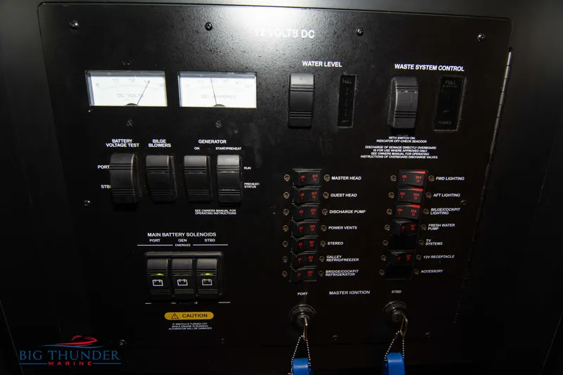 Slide: The Image of Sea Ray 410 Sundancer 2012 - 58