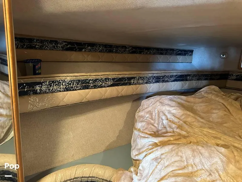 Slide: The Image of 1992 Sea Ray 350 Express Bridge for sale in Norman, OK - 52