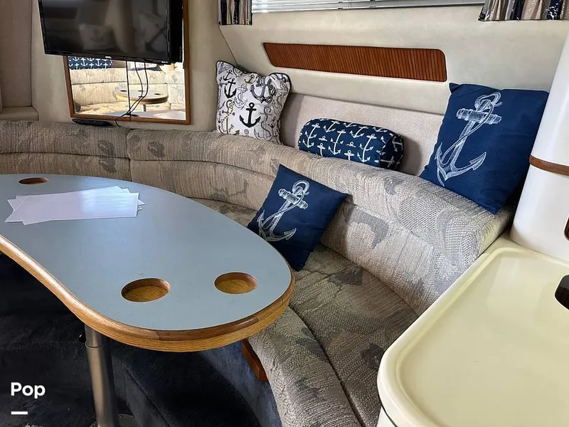 Slide: The Image of 1992 Sea Ray 350 Express Bridge for sale in Norman, OK - 78