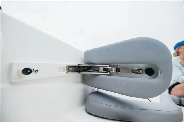 Slide: The Image of NauticStar 211 Hybrid 2024 - 5