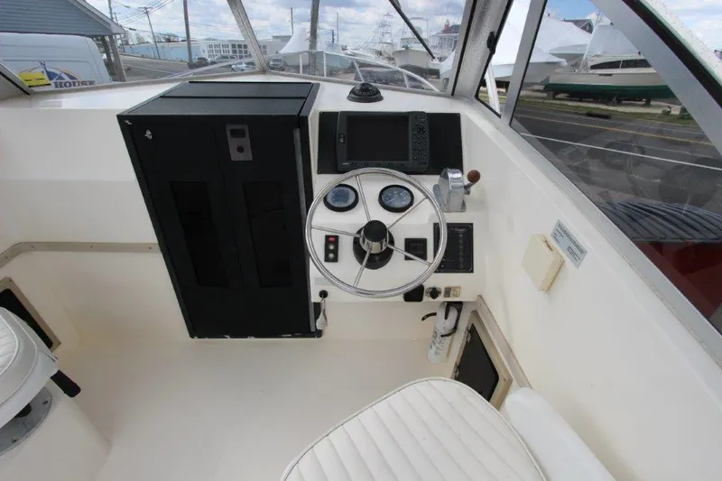 Slide: The Image of Albemarle 247 Express 1999 - 8