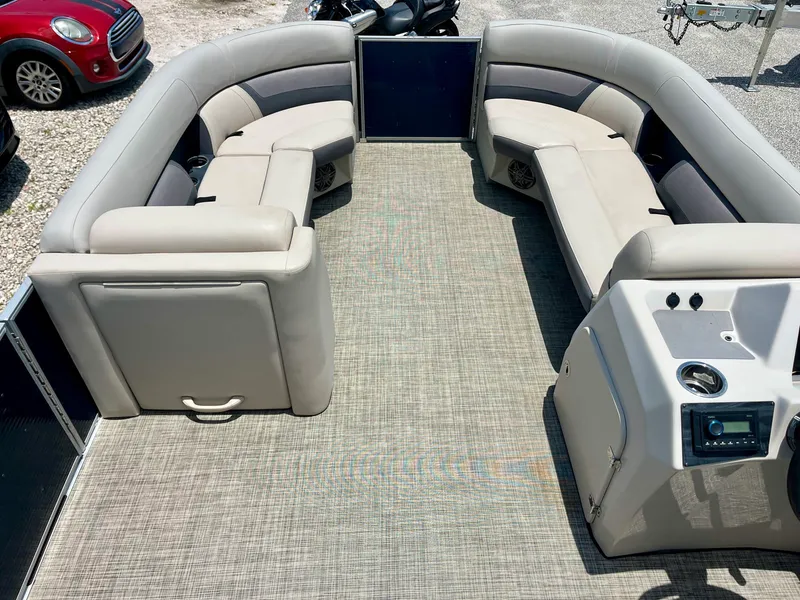 Slide: The Image of Harris 230 cruiser Harris #9 2023 - 6