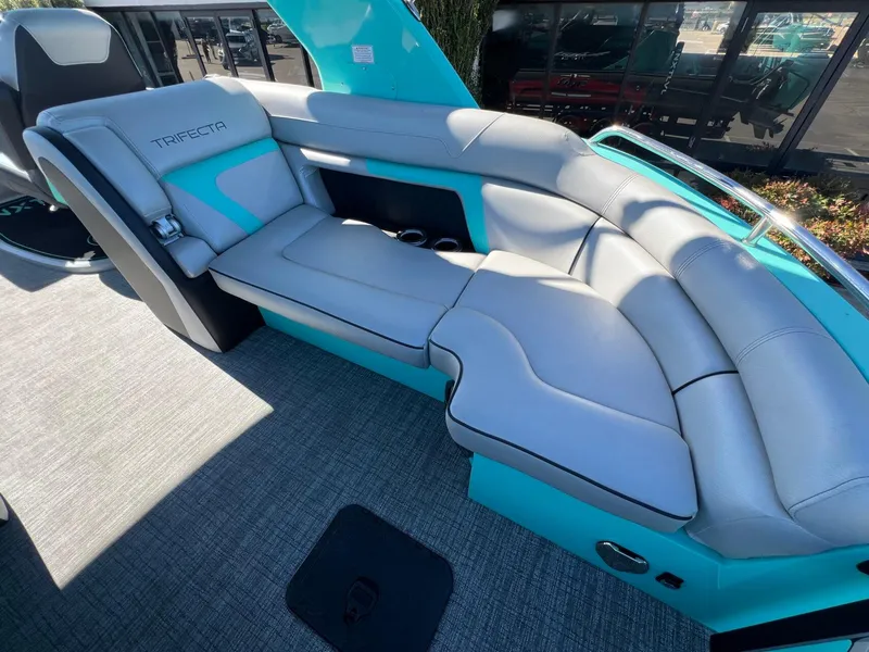 Slide: The Image of Trifecta 25 SPORT RF9 DC ARCH 2023 - 16