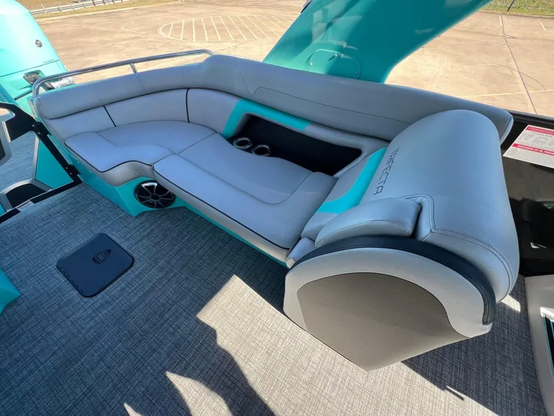 Slide: The Image of Trifecta 25 SPORT RF9 DC ARCH 2023 - 17