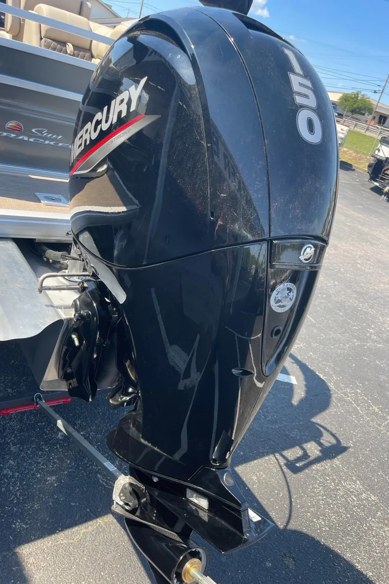 Slide: The Image of 2024 Sun Tracker Party Barge 24 DLX with Mercury 150 outboard motor. - 3