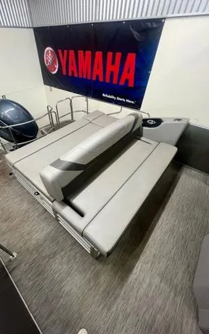 Slide: The Image of Bennington 23SXCCTTST 2022 - 13