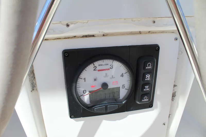 Slide: The Image of Yanmar engine control panel on a 2003 Dufour Gib Sea 37 sailboat. - 18