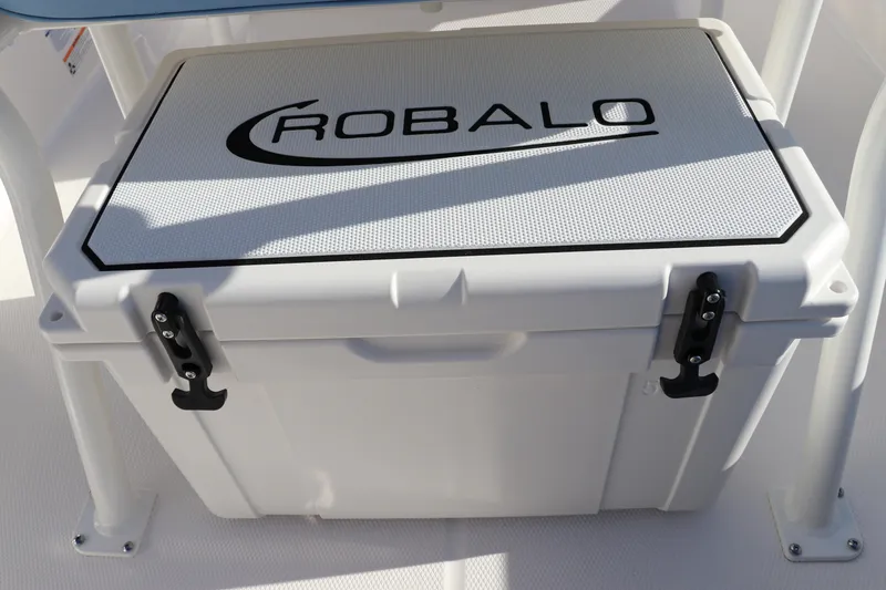 Slide: The Image of Robalo 206 Cayman 2024 boat cooler with logo, white and sturdy design. - 14