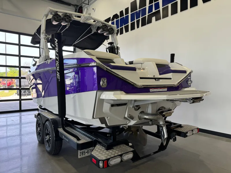 Slide: The Image of Nautique Super Air Nautique G23 2022 - 4