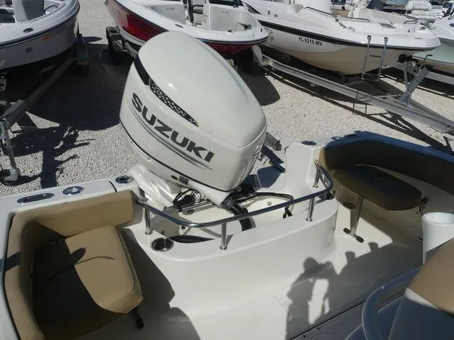 Slide: The Image of Pioneer 222 Sportfish 2018 - 5