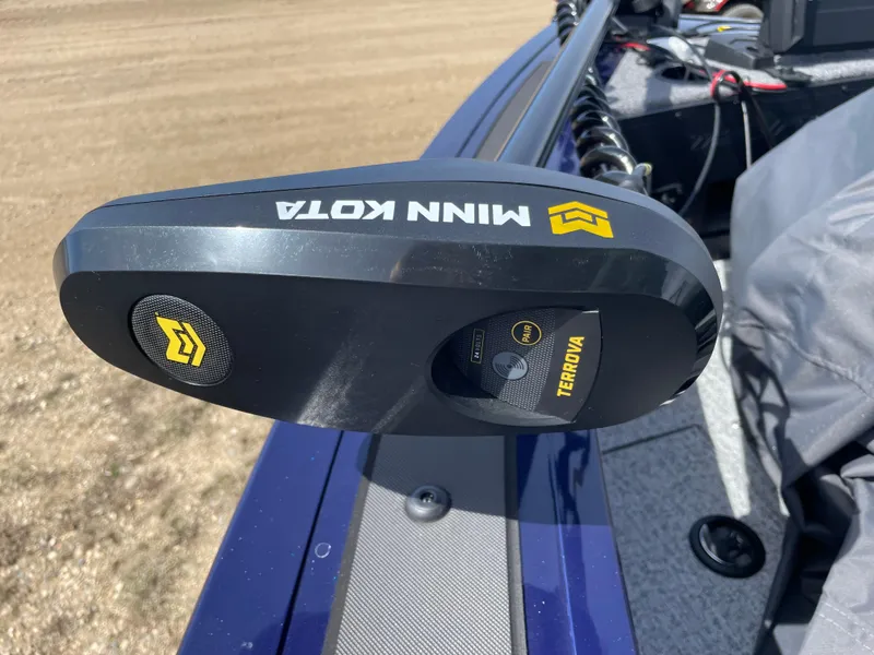 Slide: The Image of 2024 Tracker Targa V-19 Combo boat with Minn Kota Terrova trolling motor. - 13