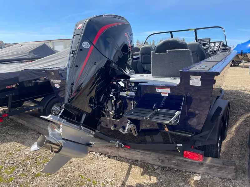 Slide: The Image of 2024 Tracker Targa V-19 Combo boat with powerful outboard motor. - 4