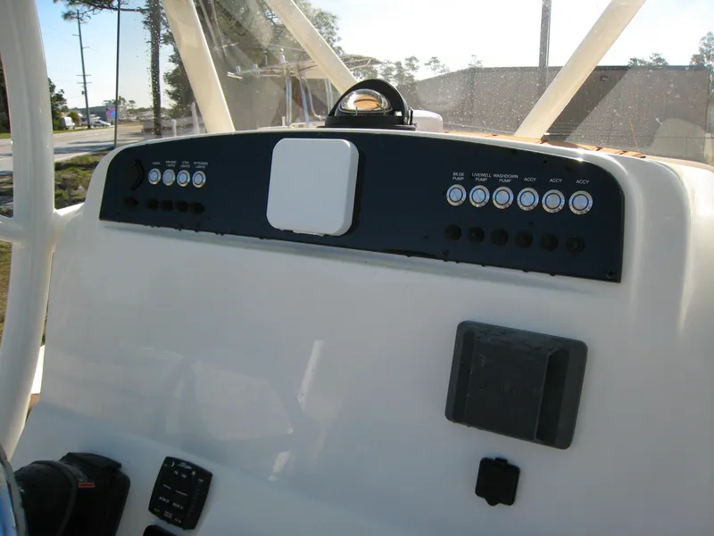 Slide: The Image of Pioneer 222 Islander 2024 - 16