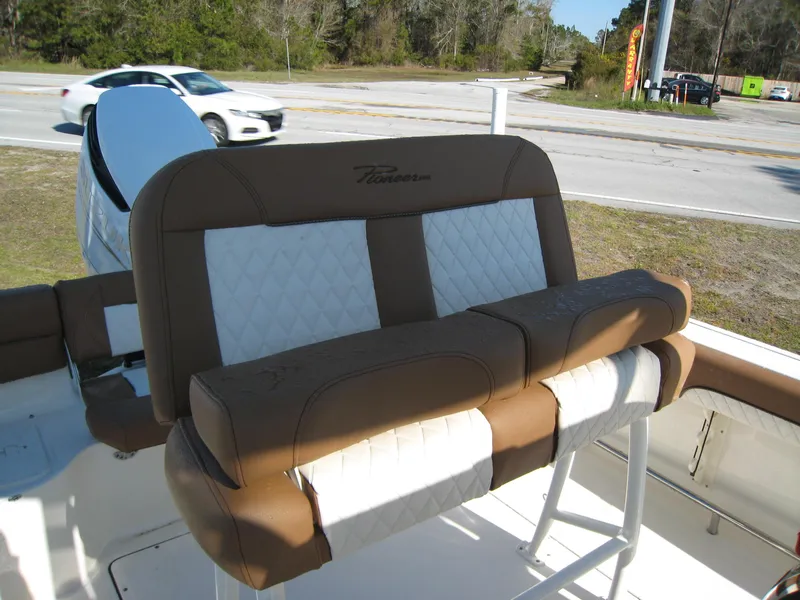 Slide: The Image of Pioneer 222 Islander 2024 - 4