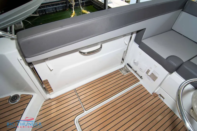 Slide: The Image of Interior seating and deck of 2024 Jeanneau Leader 10.5 WA boat. - 18