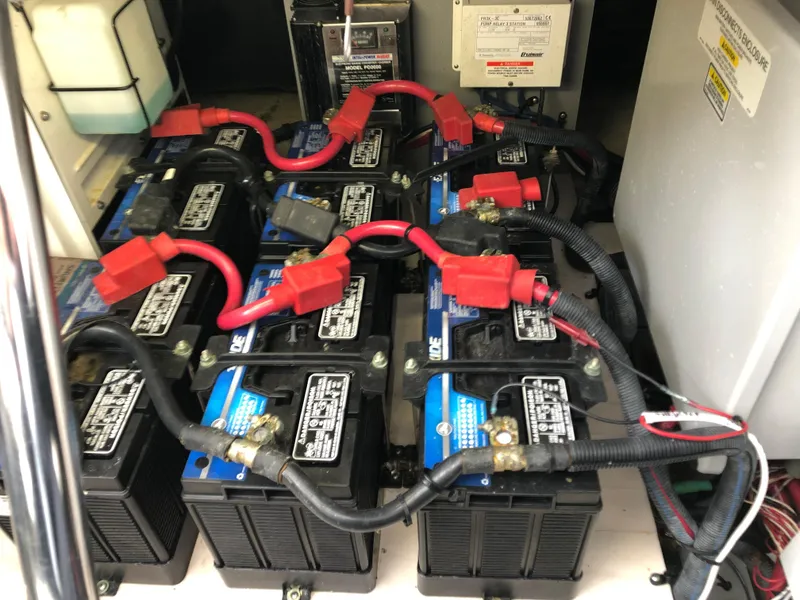 Slide: The Image of Battery compartment of a 2006 Sea Ray 52 Sedan Bridge yacht. - 47