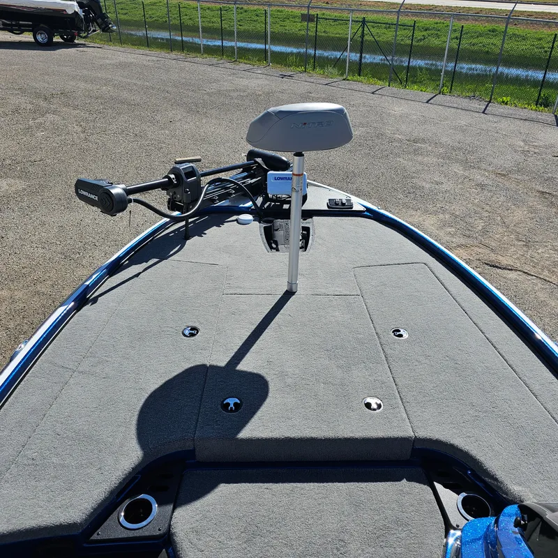 Slide: The Image of 2024 Nitro Z18 Pro boat deck with fishing seat and trolling motor. - 6