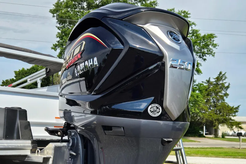 Slide: The Image of 2024 SunCatcher Elite 326 SL with Yamaha 250 outboard motor. - 11