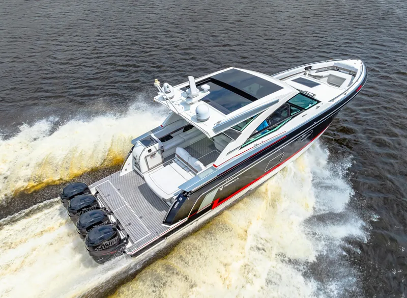 Slide: The Image of 2017 Formula 430 Super Sport Crossover speeding on water, aerial view. - 22