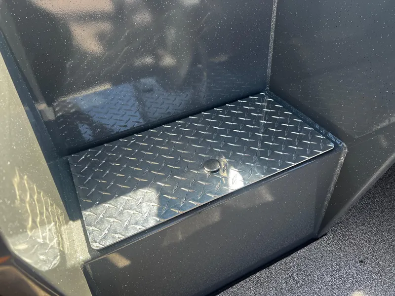 Slide: The Image of 2024 Fish Rite 200 Sportsman boat with diamond plate step. - 12