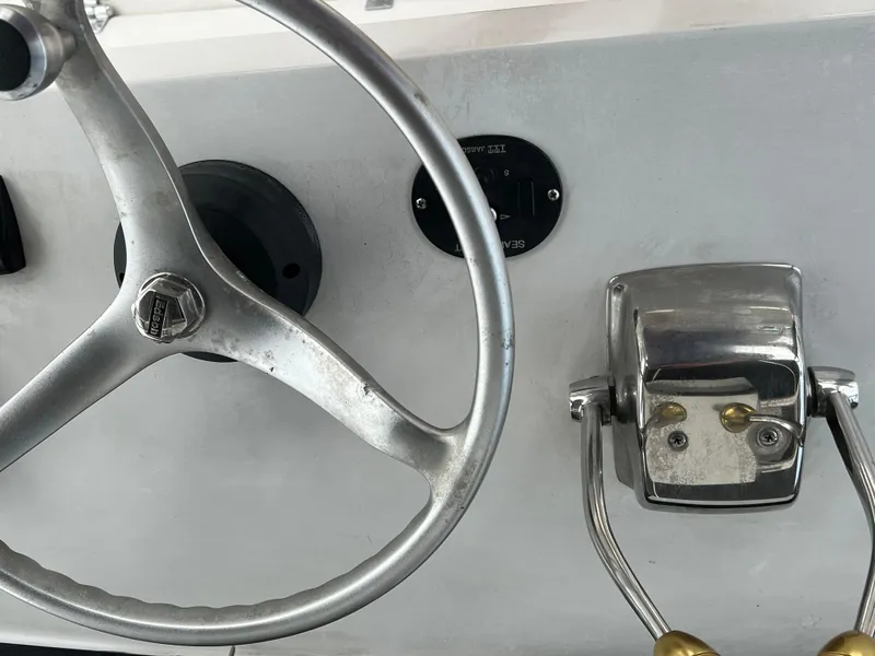 Slide: The Image of Stuart Angler 32 Center Console/Cutty 2000 - 50