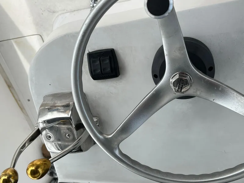 Slide: The Image of Stuart Angler 32 Center Console/Cutty 2000 - 51