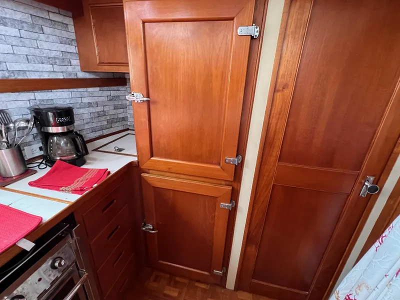 Slide: The Image of Grand Banks 49 Classic - 28